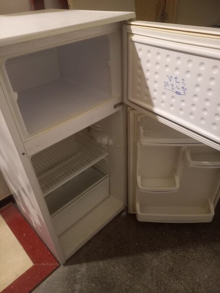 Vand frigider in stare perfecta de functionare