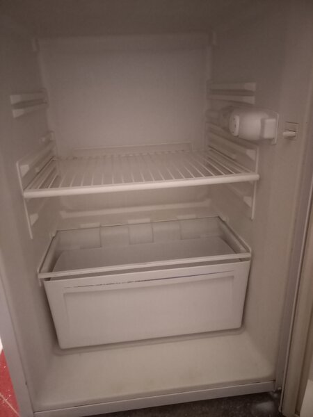 Vand frigider in stare perfecta de functionare